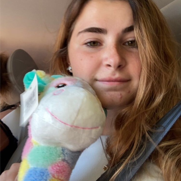 Meet your Posher, Jacie - Picture 1 of 1